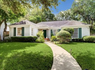 3131 Wroxton Rd, Houston, TX 77005