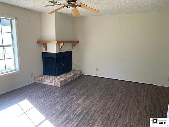 3rd image of 518 Birchwood Dr