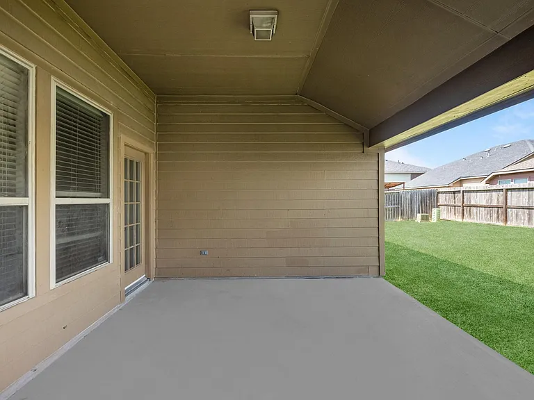 4014 Pinecrest Holw — Photo 34
