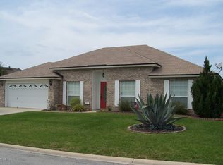 1832 W Hawkins Cove Dr, Jacksonville, FL 32246