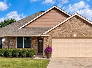 91 Skyview Ter, Leander, TX 78641