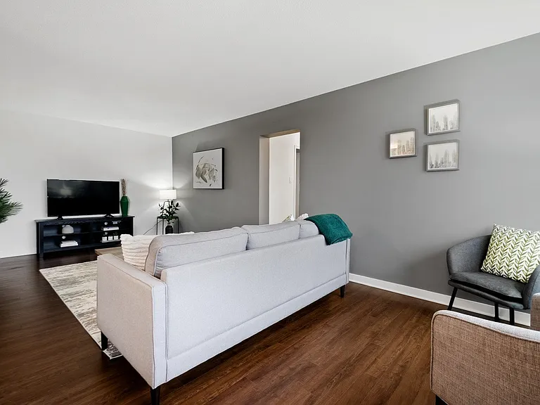 58 Bayshore Dr — Photo 8