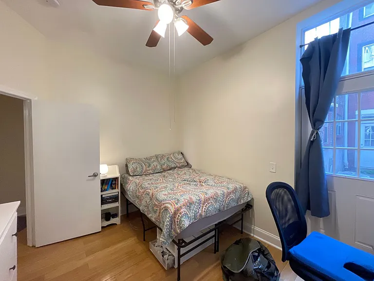 2122 Pine — Photo 18