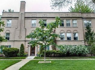 333 Barton Ave #1, Evanston, IL 60202