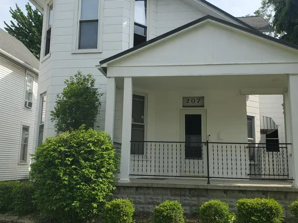 207 Center St, Findlay, OH 45840