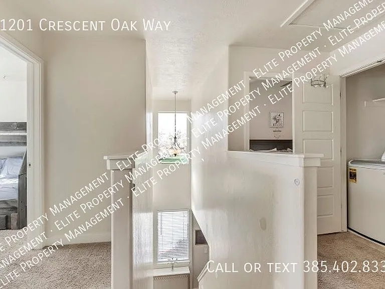 11201 S Crescent Oak Way — Photo 2