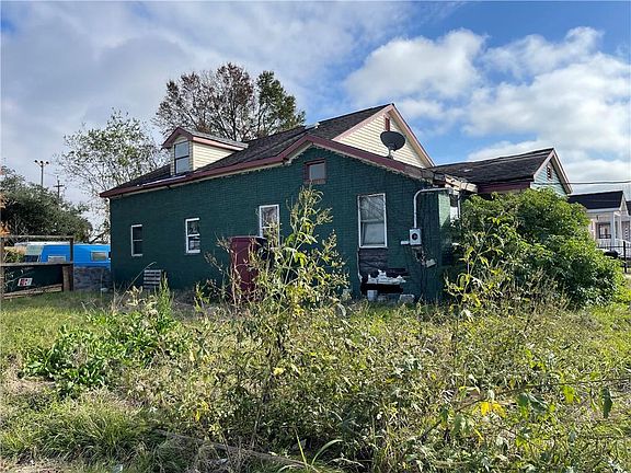 4th image of 4757 Tulip St