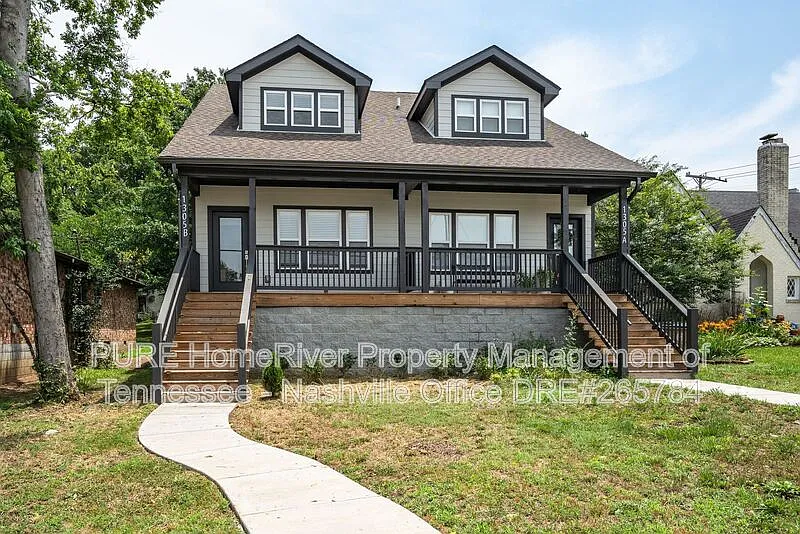 3 bed, 3.0 bath, 2200 sqft, $3,245 — Photo 3