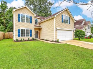 123 Moon Shadow Ln, Summerville, SC 29485