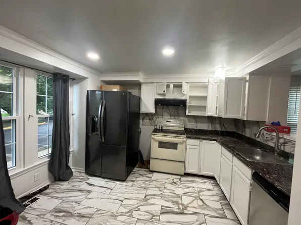 45391 Gable Sq, Sterling, VA 20164
