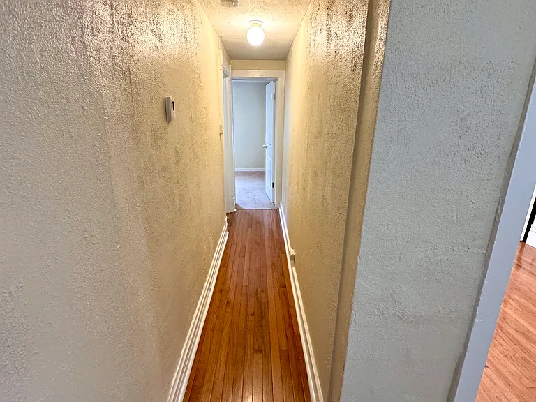 1230 E 10th St #A — Photo 10