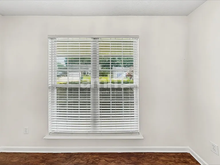 12627 Waterfall Pl — Photo 6