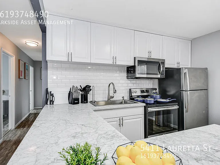 5411 Lauretta St #B — Photo 7