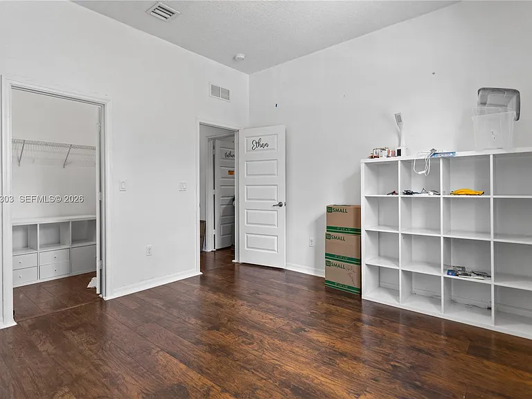 19244 NE 9th Pl — Photo 18
