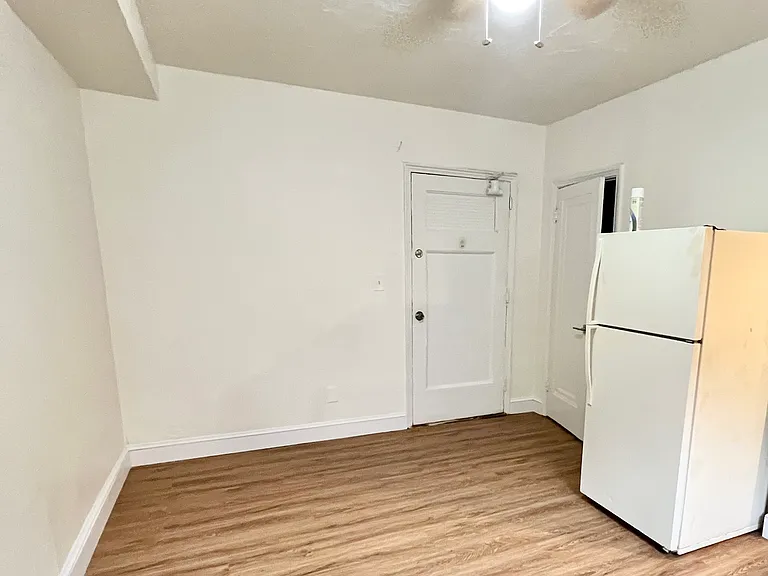 1334 Fort Stevens Dr NW — Photo 6