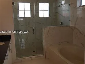 15650 SW 11th Ter — Photo 9