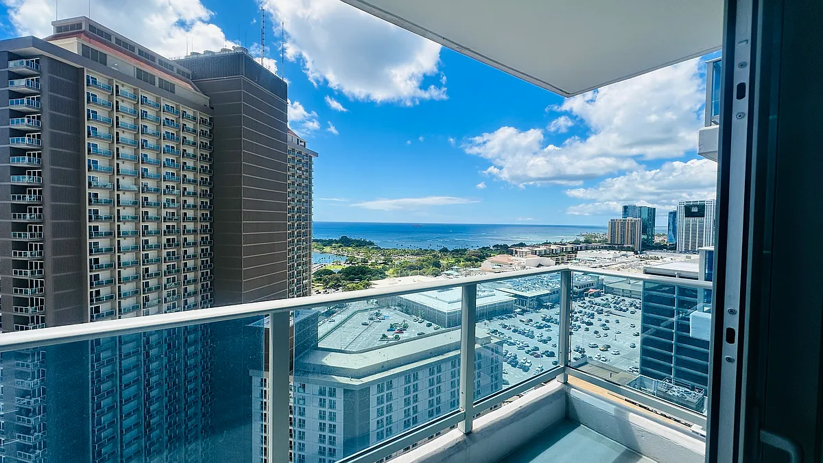 Building Photo - 1631 Kapiolani Blvd #2809