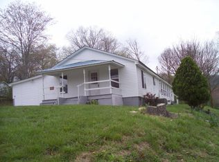 517 S Patton Ave, Rockwood, TN 37854