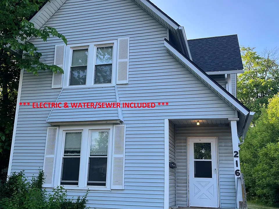 216 W Madison St #1