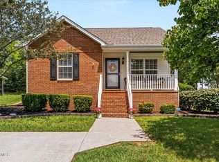 1509 Mayberry Ln, Sevierville, TN 37862