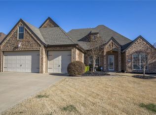 4601 W Pat Lee Pkwy, Rogers, AR 72758