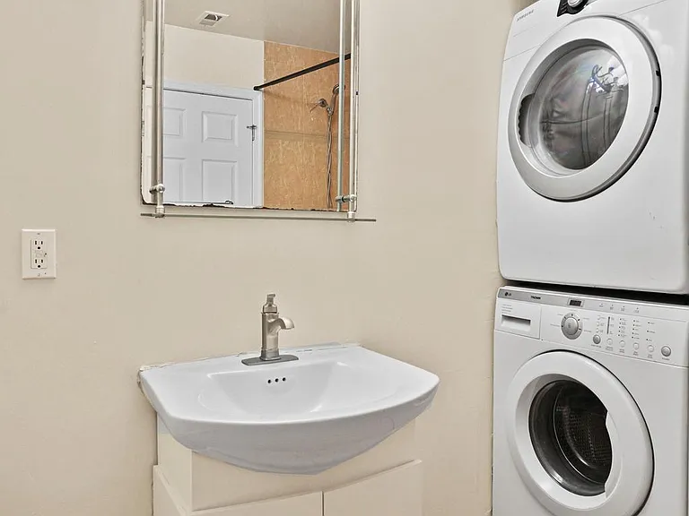 5115 Bass Pl SE — Photo 18