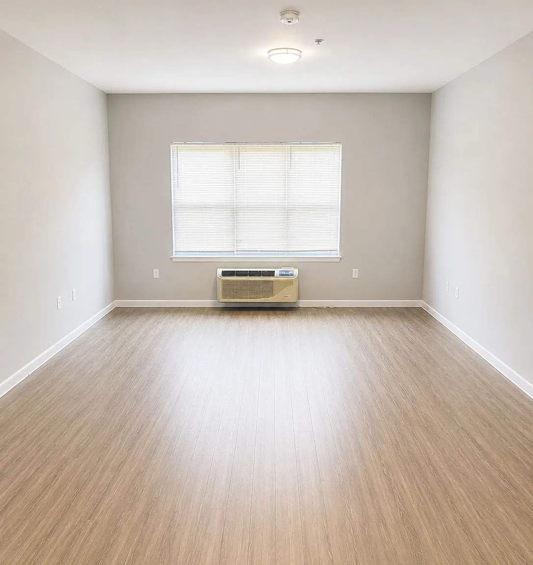 2 bed, $1,841 — Photo 2