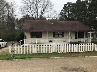 607 Tyson Dr, Waynesboro, MS 39367