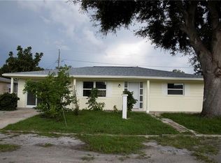 2546 Sweetwood Dr, Holiday, FL 34690