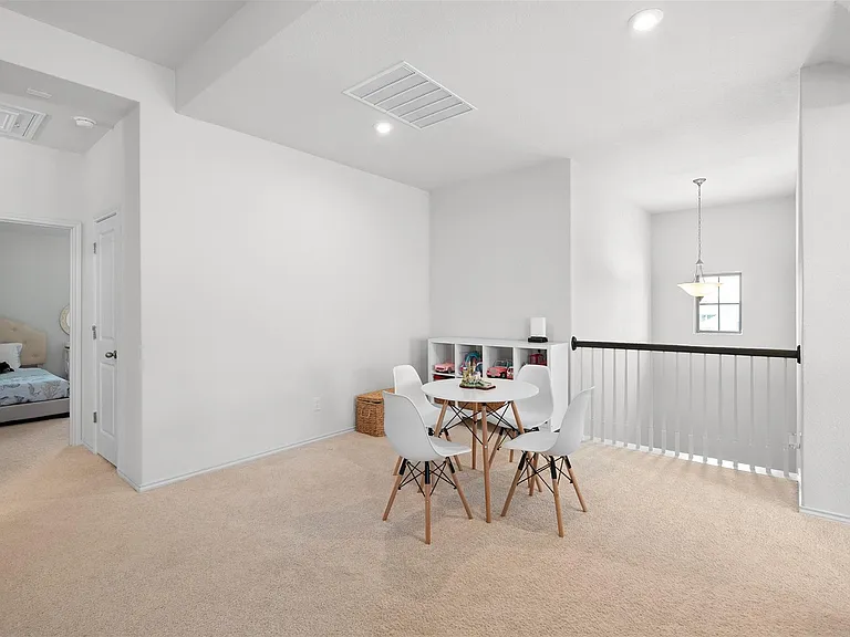 211 Brookside St — Photo 21