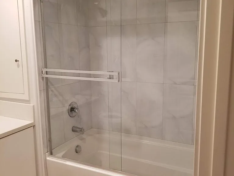 7605 Louise Ave #404 — Photo 8
