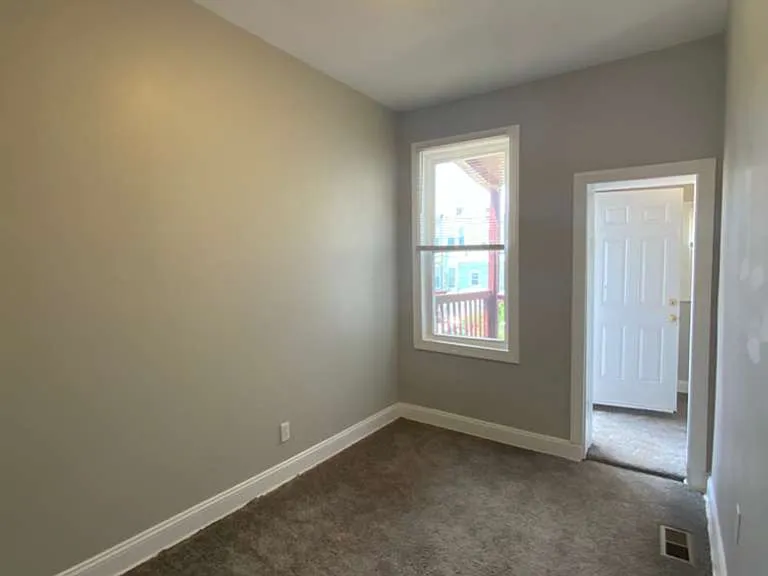 730 N Edgewood St — Photo 33