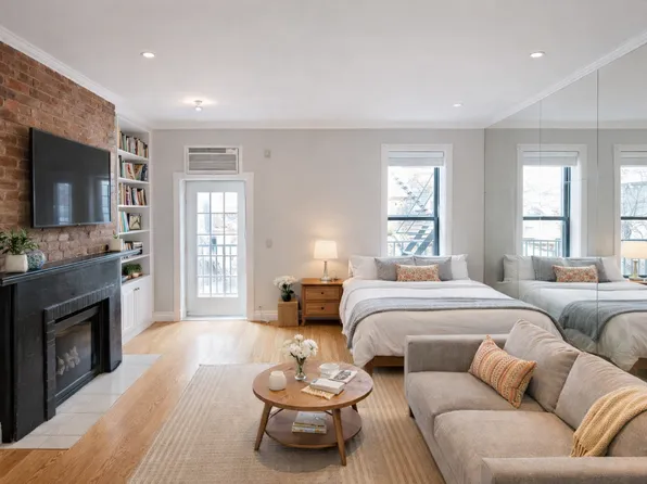 53 Leroy St, New York, NY