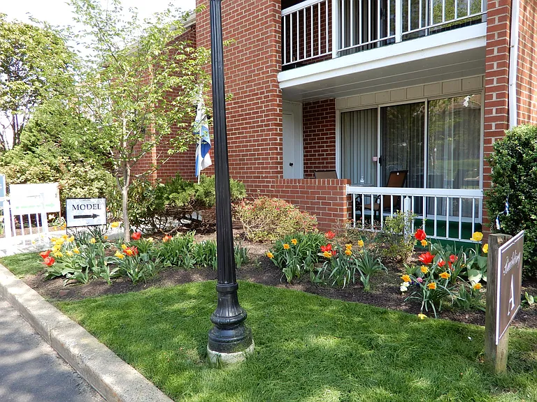 Park Place One Apartments — Photo 33