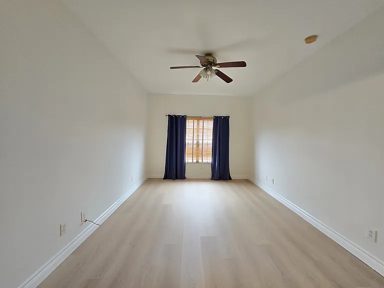 30202 Goodwick Way — Photo 24