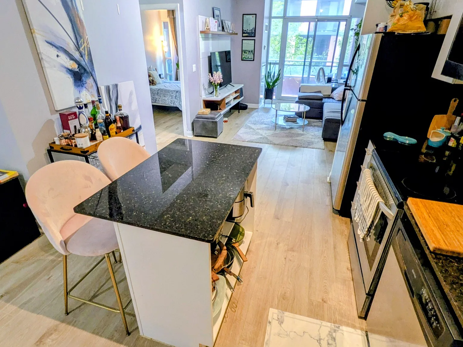 2 bed, $3,000 — Photo 3