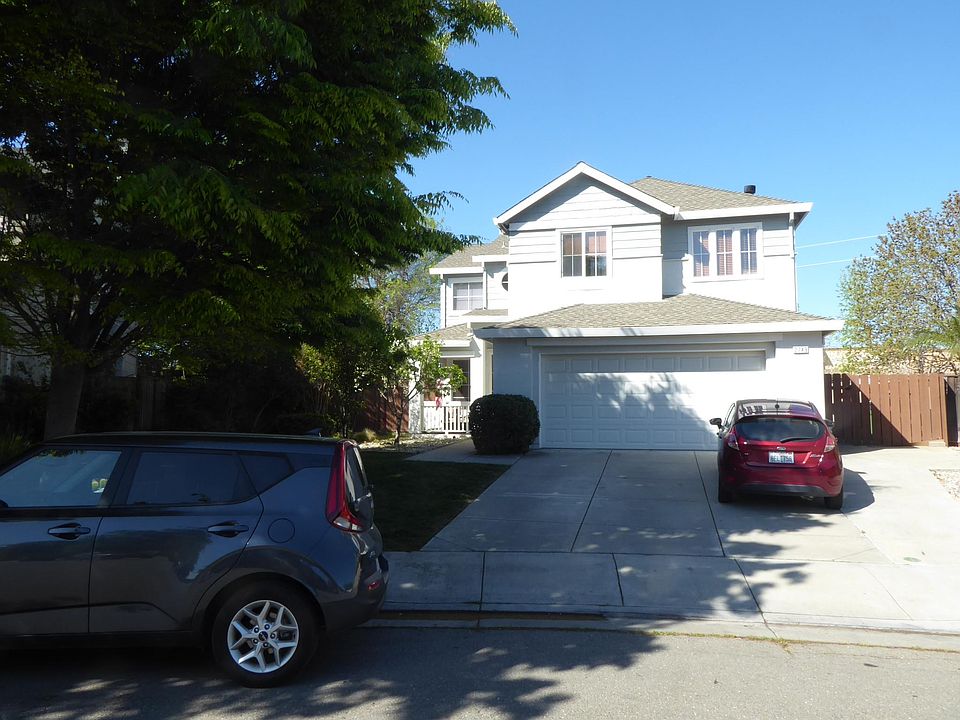 1st image of 2749 Almanor Dr