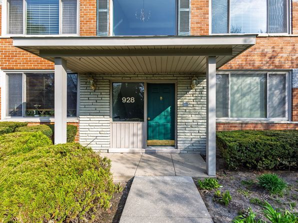 928 N Adams Rd UNIT 2, Birmingham, MI 48009