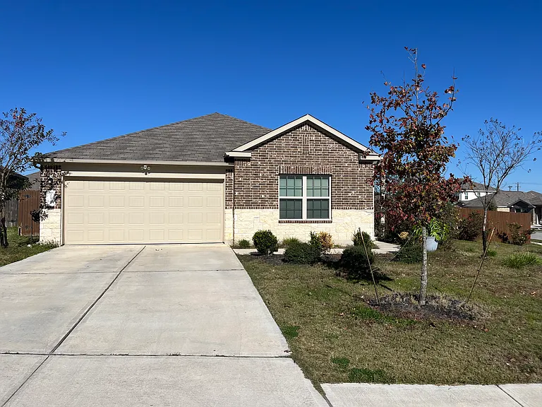 251 Moon Stone Trl — Photo 2