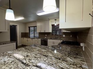 410 N 250th St W, Springville, UT 84663