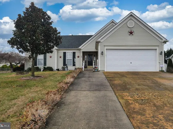 1 E Minglewood Dr, Middletown, DE 19709