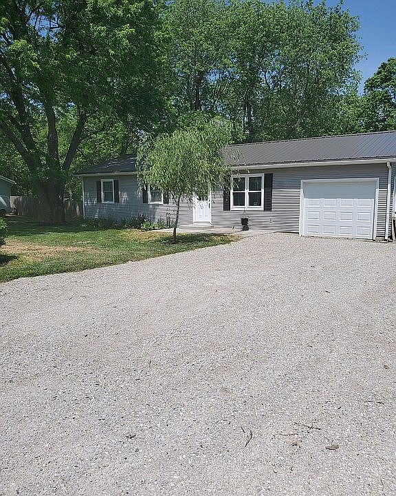 1st image of 3956 Conley Dr