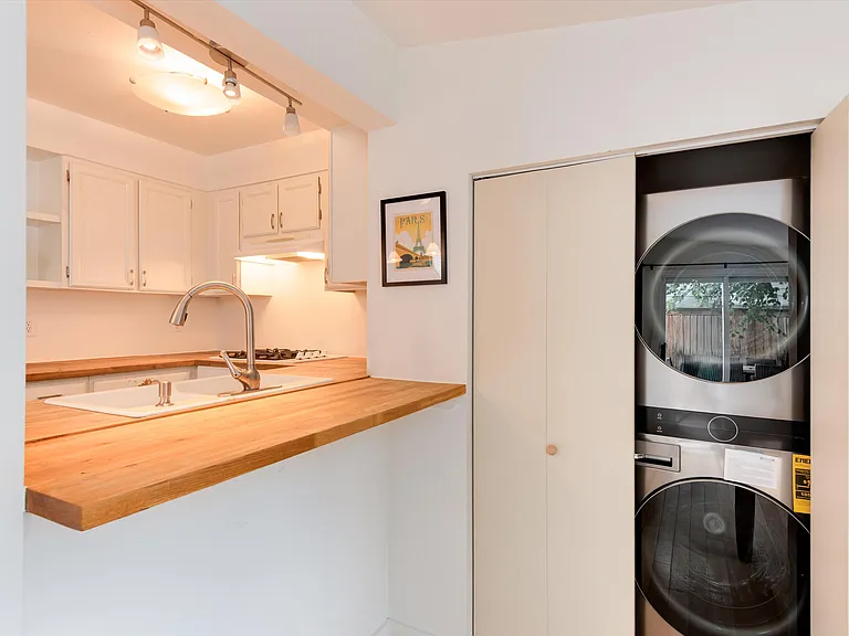 2980 S Gaylord St — Photo 8