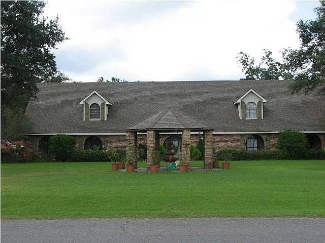 1st image of 1004 Loretta St