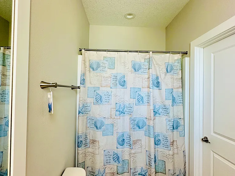 7815 NW 166th Ave — Photo 51