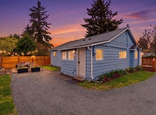 9601 12th Ave NW, Seattle, WA 98117