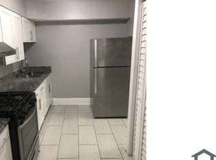7760 S Coles Ave #1H, Chicago, IL 60649