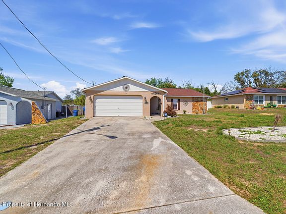 2nd image of 12265 Shafton Rd