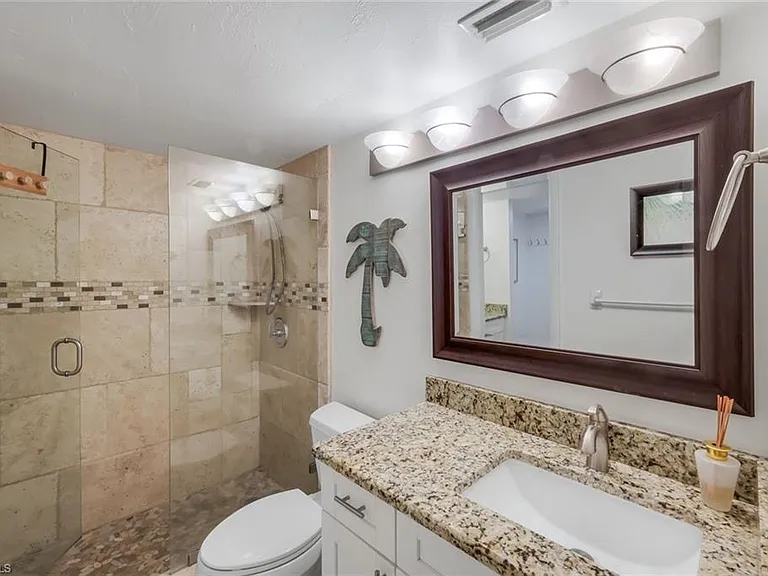 5 Bluebill Ave #208 — Photo 11