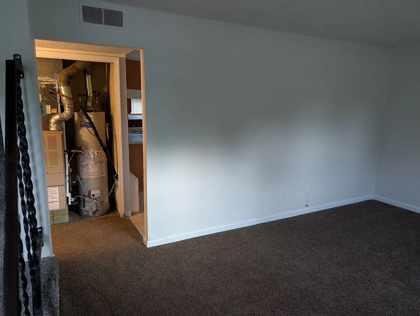 3 bedroom 1 bath house for rent — Photo 3